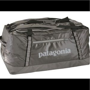 Patagonia Black Hole Duffel (120L) in hex grey
